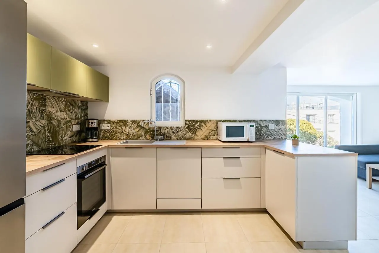 Bas De Villa Refait A Neuf, Climatisation Et Terrasse Vue Mer Saint-Mandrier-sur-Mer Apartment
