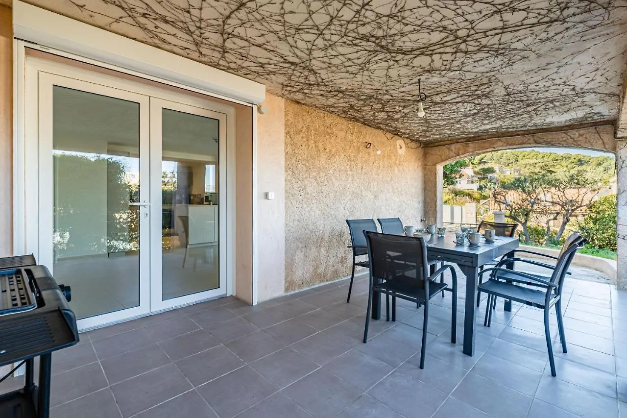 Apartment Bas De Villa Refait A Neuf, Climatisation Et Terrasse Vue Mer Saint-Mandrier-sur-Mer France